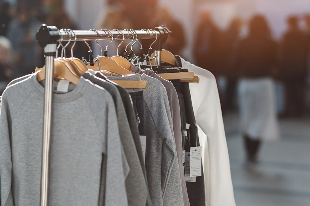 Global Apparel Market Report: Market Sizes, Market Shares and Consumer ...