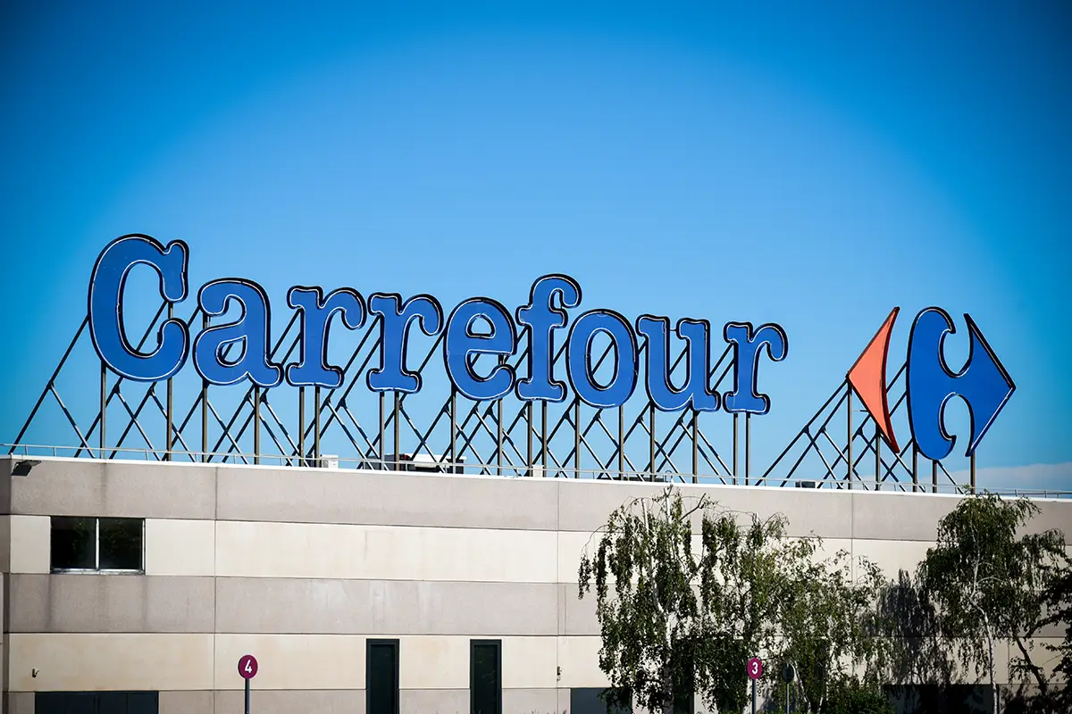 Carrefour To Acquire Cora and Match Banners in $1.2 Billion Deal