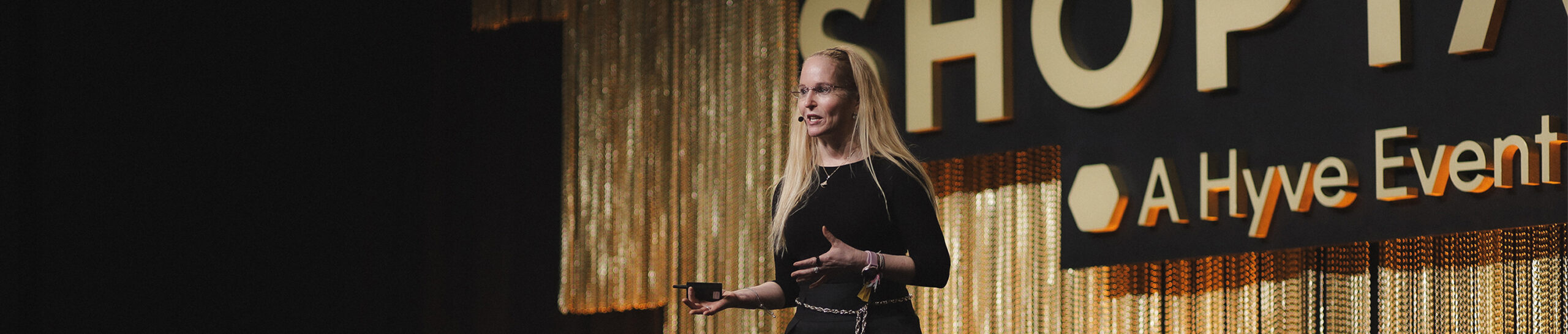 Shoptalk Spring 2025 “Shark Reef” Startup Pitch: Event Format and Competitors